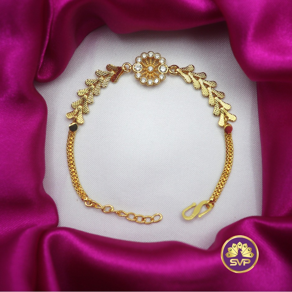 Velan-Covering-Ad-Stone-Bracelet-1 Velan-Covering-Chidambaram-Bracelets